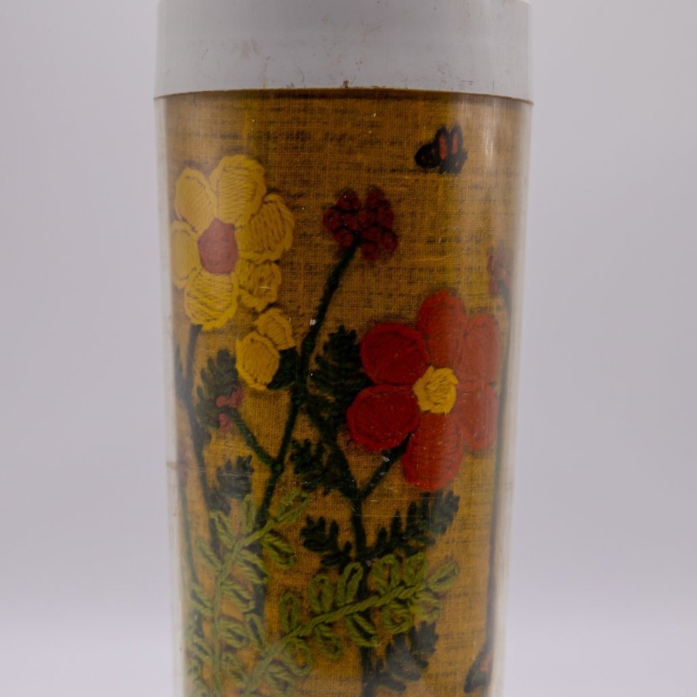 Retro Vintage 1960's Cup!